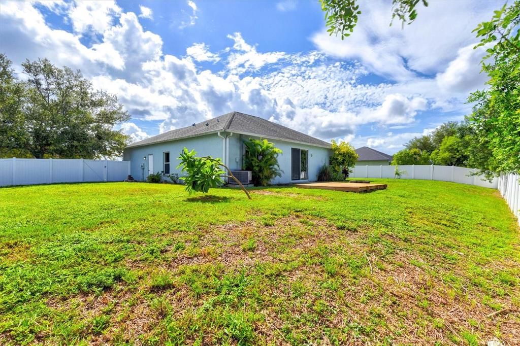 En Venta: $399,000 (3 camas, 2 baños, 1576 Pies cuadrados)