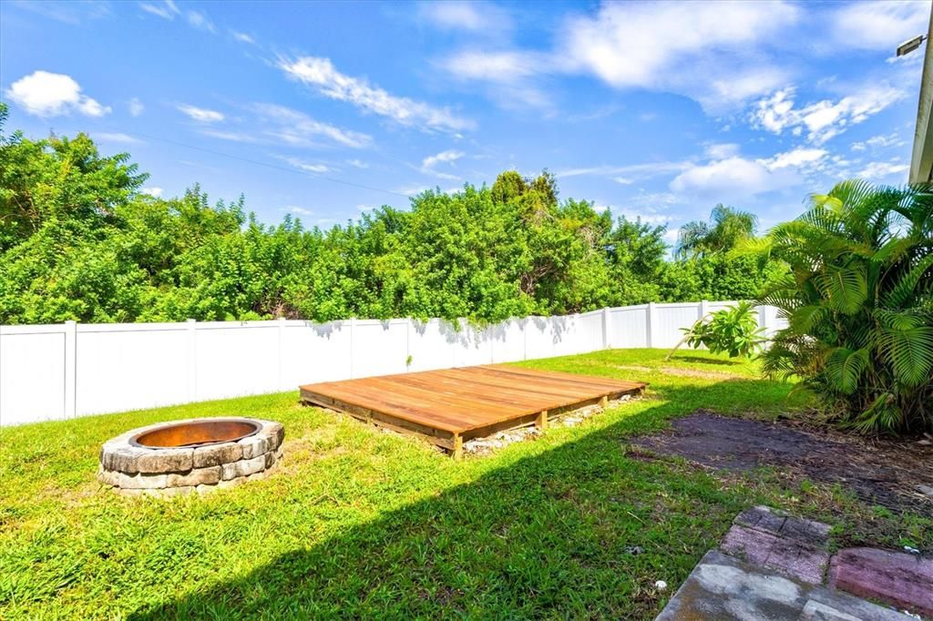 En Venta: $399,000 (3 camas, 2 baños, 1576 Pies cuadrados)