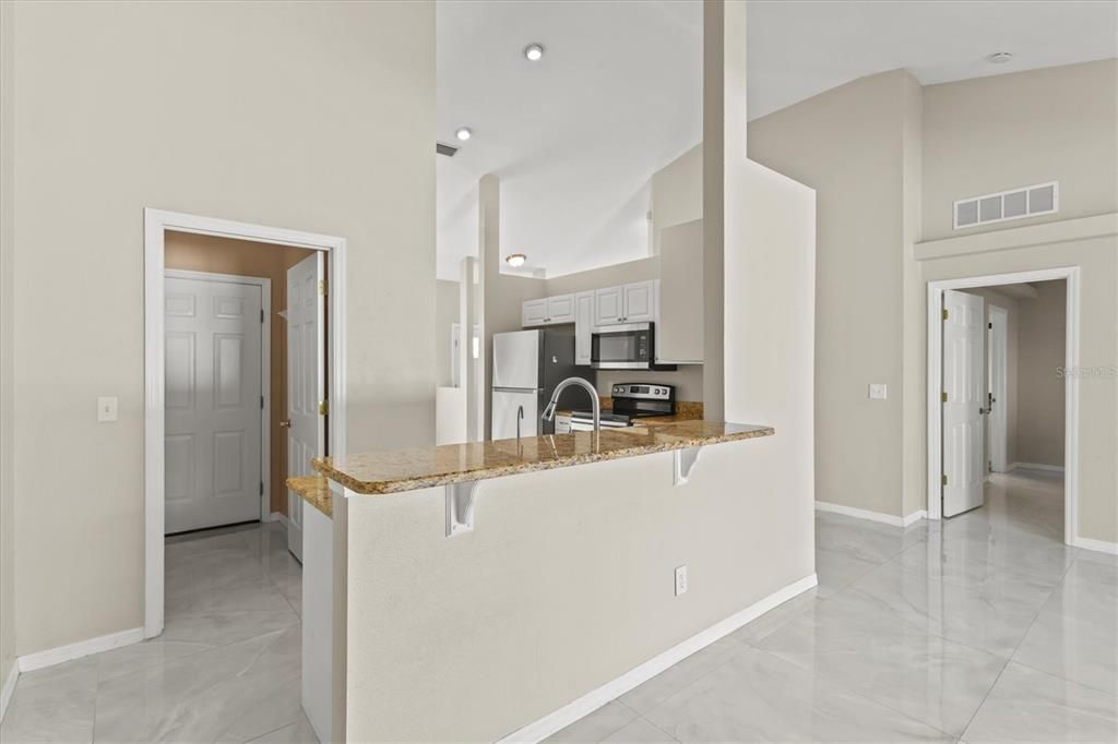 En Venta: $399,000 (3 camas, 2 baños, 1576 Pies cuadrados)