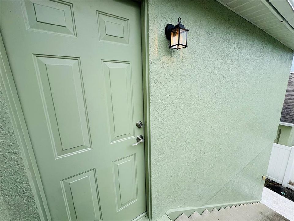 For Rent: $1,600 (1 beds, 1 baths, 500 Square Feet)