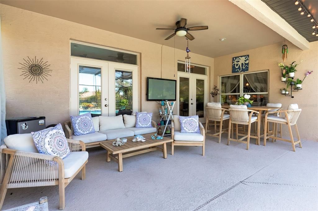 For Sale: $700,000 (3 beds, 2 baths, 2146 Square Feet)