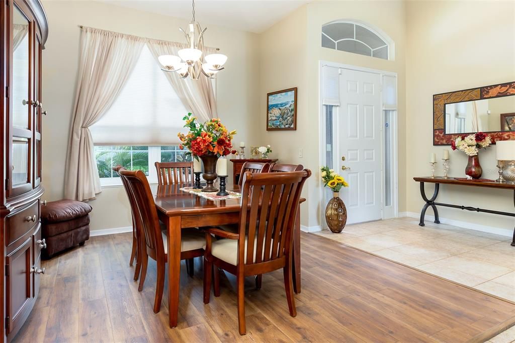 For Sale: $730,000 (4 beds, 3 baths, 2487 Square Feet)