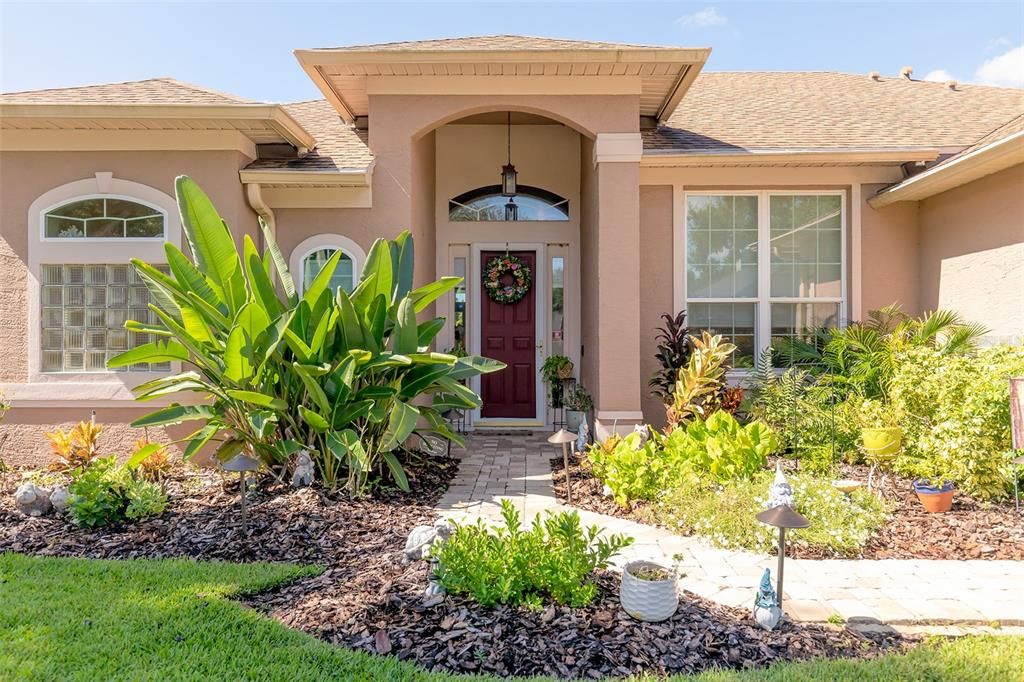 For Sale: $730,000 (4 beds, 3 baths, 2487 Square Feet)
