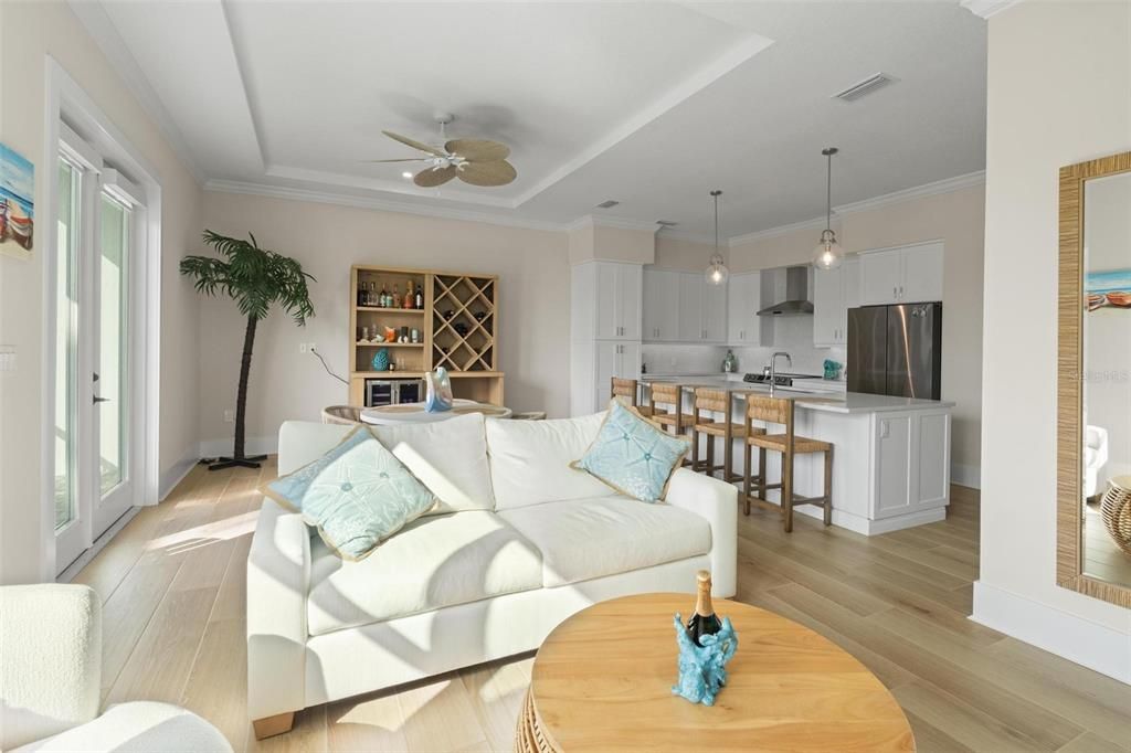 For Rent: $4,900 (3 beds, 2 baths, 1990 Square Feet)