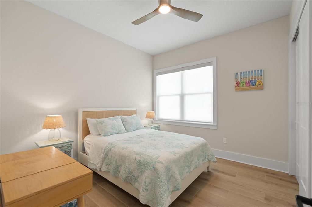For Rent: $4,900 (3 beds, 2 baths, 1990 Square Feet)