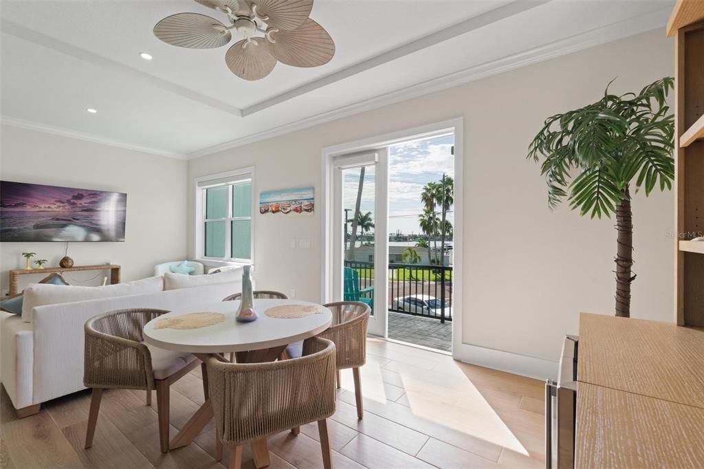 For Rent: $4,900 (3 beds, 2 baths, 1990 Square Feet)