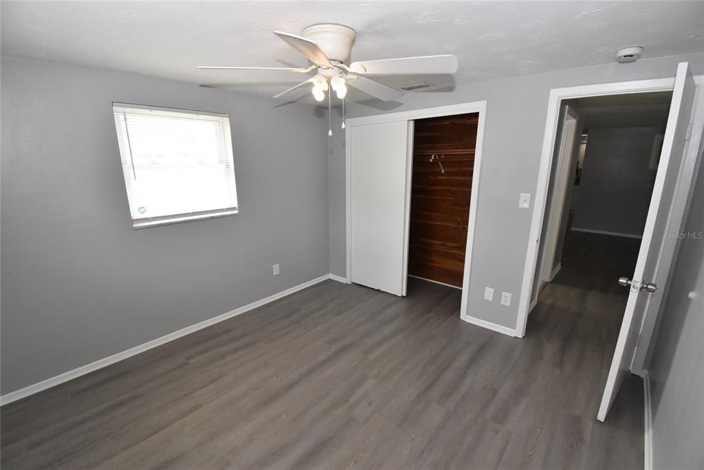 For Sale: $229,500 (3 beds, 2 baths, 1160 Square Feet)