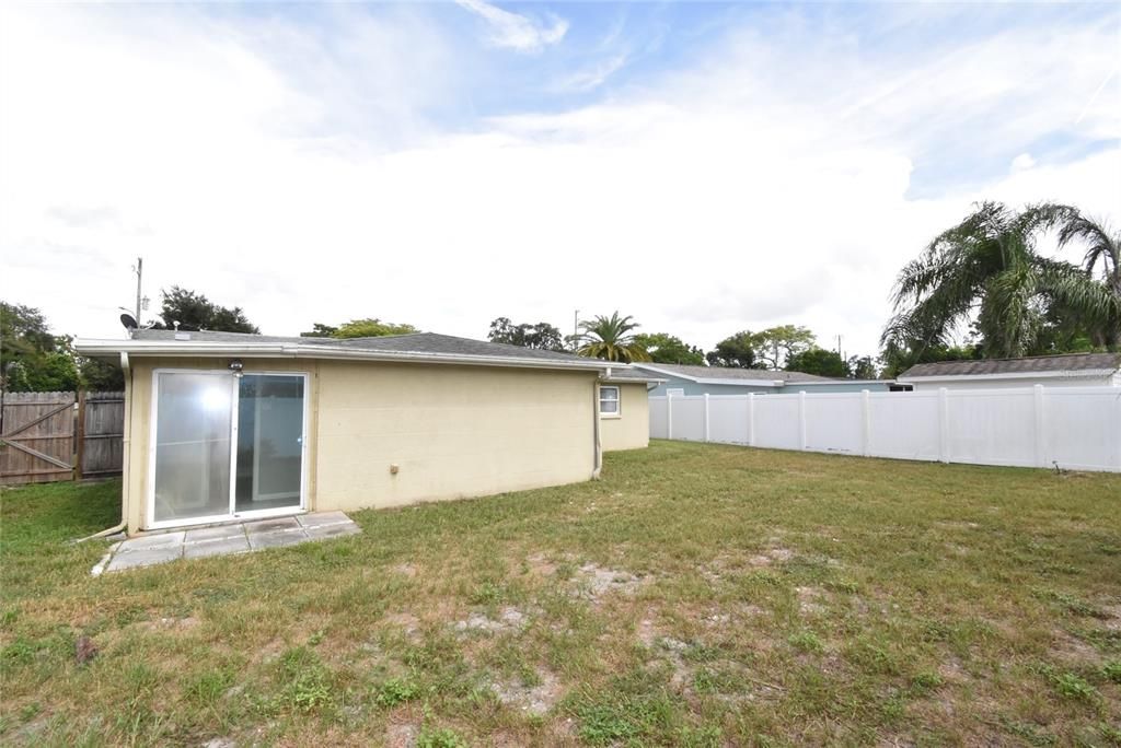 For Sale: $229,500 (3 beds, 2 baths, 1160 Square Feet)