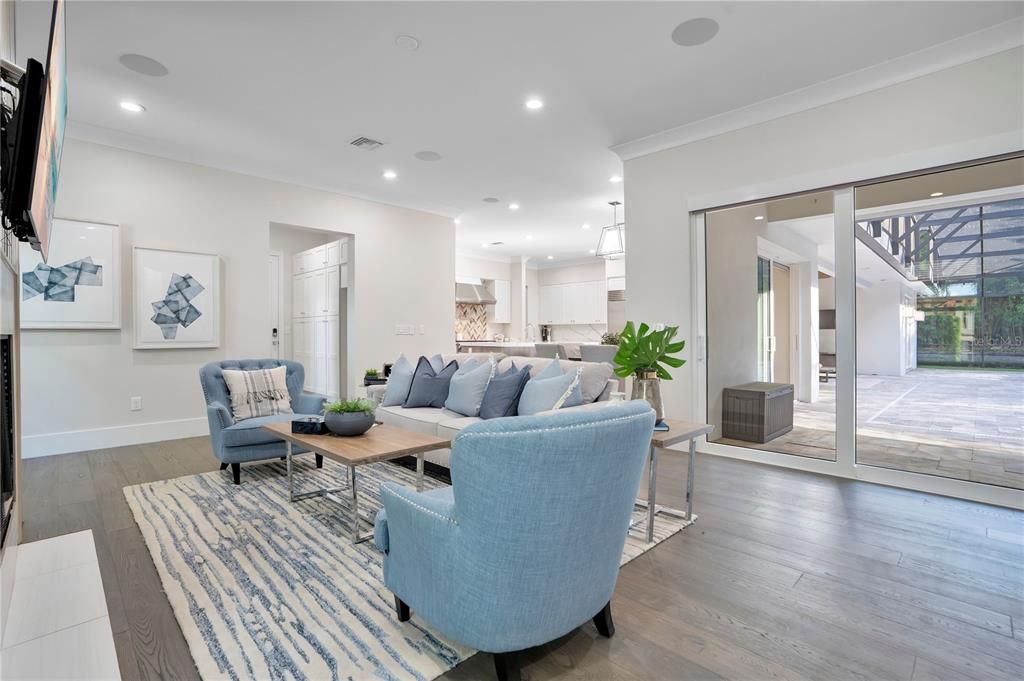 For Sale: $3,265,000 (5 beds, 5 baths, 4924 Square Feet)
