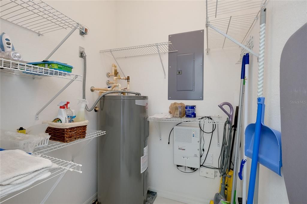 En Venta: $299,000 (3 camas, 2 baños, 1383 Pies cuadrados)