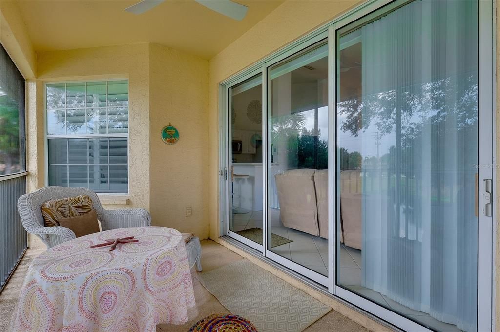 En Venta: $299,000 (3 camas, 2 baños, 1383 Pies cuadrados)