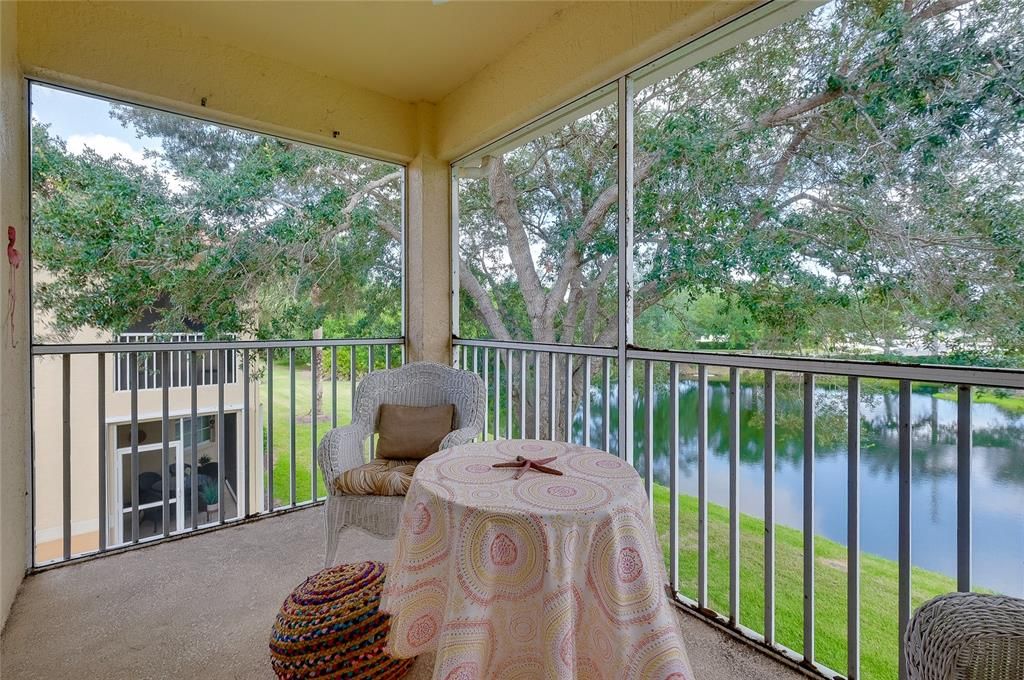 En Venta: $299,000 (3 camas, 2 baños, 1383 Pies cuadrados)