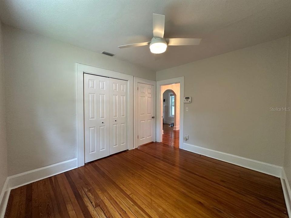 For Rent: $2,650 (2 beds, 1 baths, 1108 Square Feet)