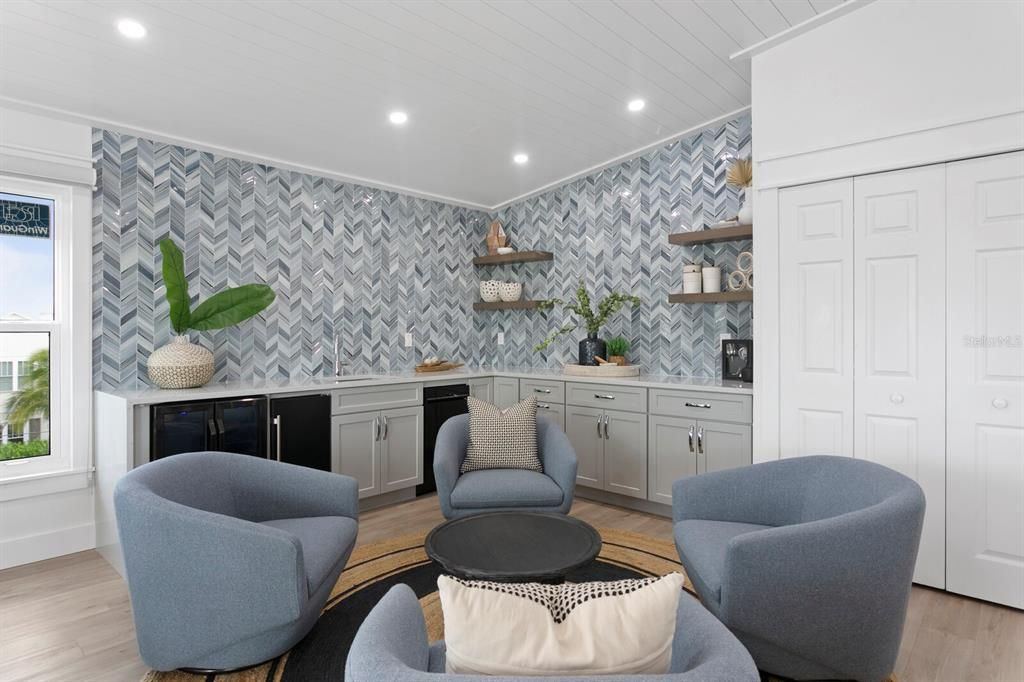 For Sale: $2,795,000 (5 beds, 4 baths, 2796 Square Feet)