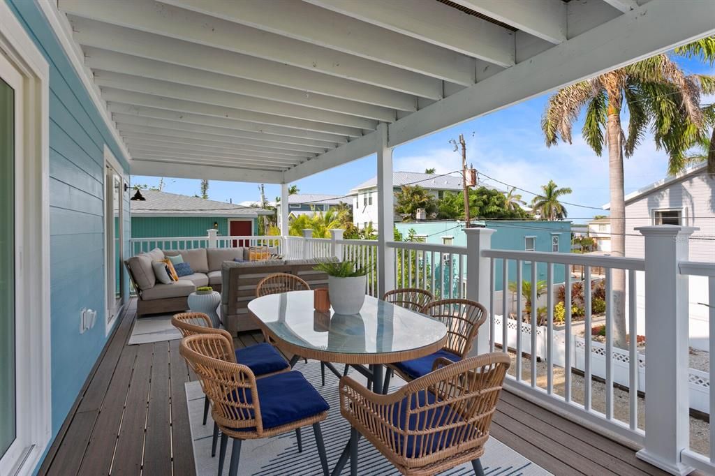 For Sale: $2,795,000 (5 beds, 4 baths, 2796 Square Feet)