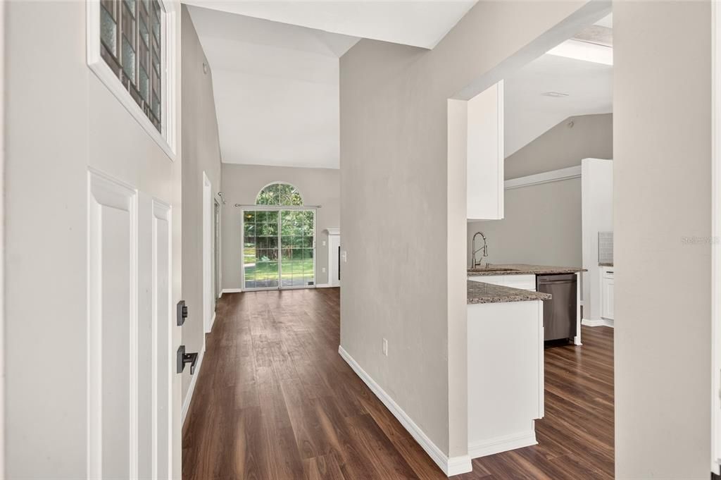 En Venta: $399,000 (3 camas, 2 baños, 1608 Pies cuadrados)