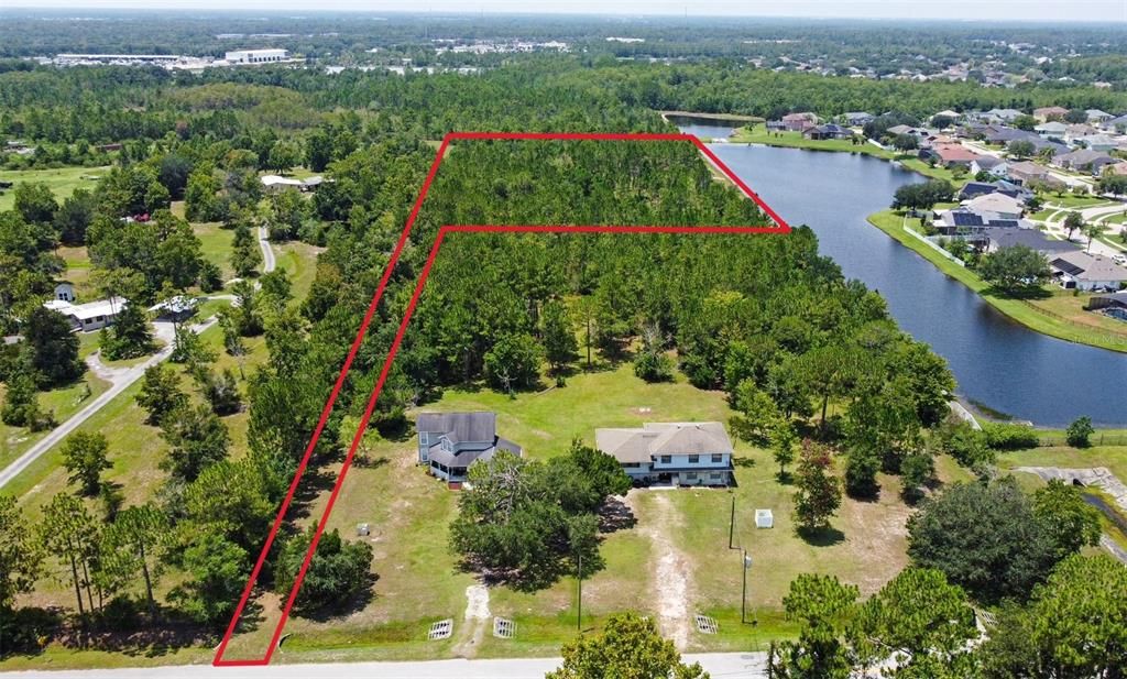 На продажу: $399,900 (4.85 acres)