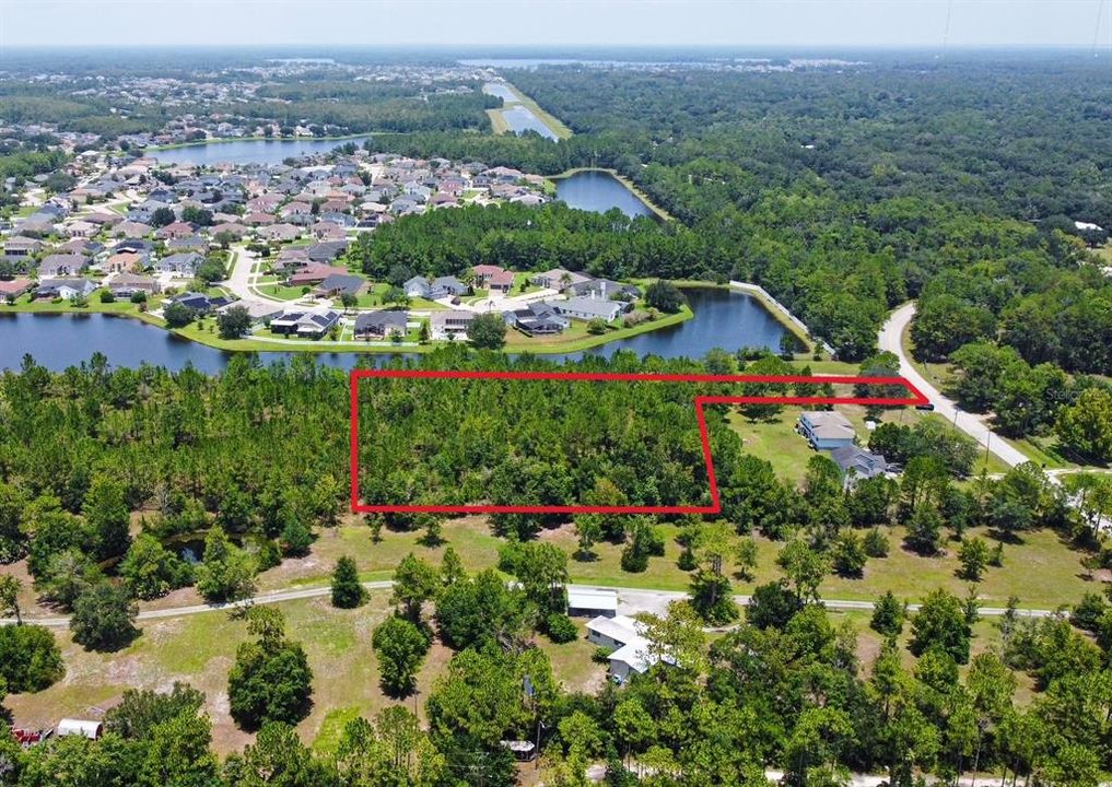 На продажу: $385,000 (3.81 acres)