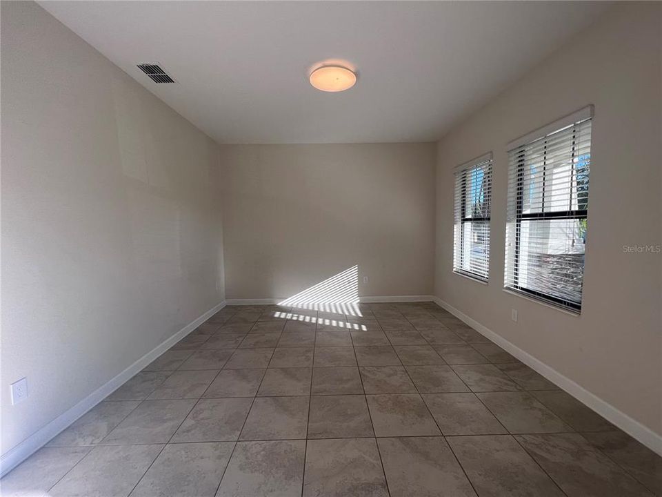 For Rent: $3,500 (4 beds, 2 baths, 2803 Square Feet)