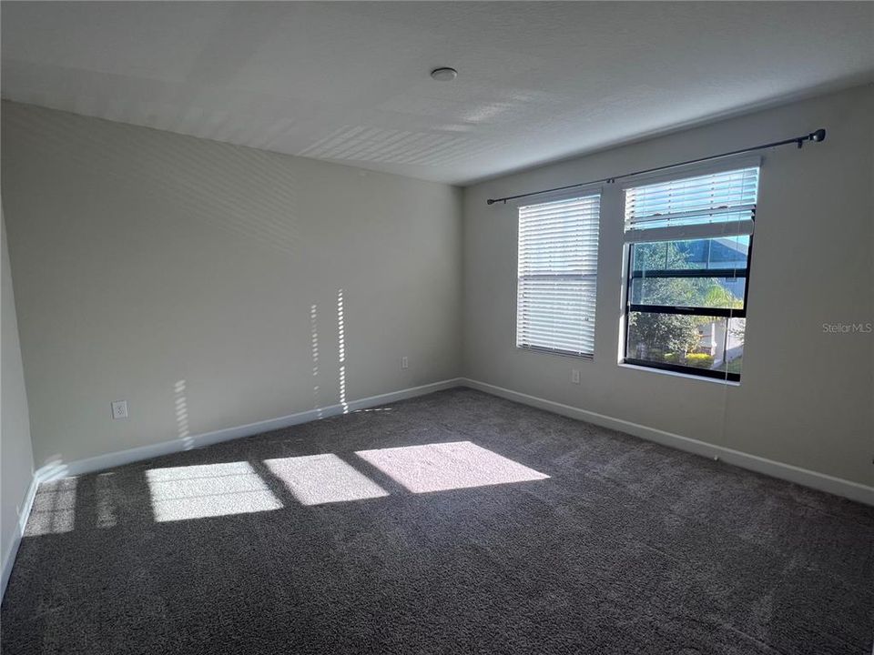 For Rent: $3,500 (4 beds, 2 baths, 2803 Square Feet)
