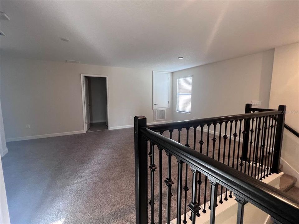 For Rent: $3,500 (4 beds, 2 baths, 2803 Square Feet)
