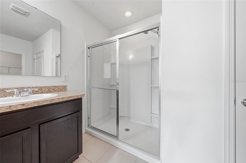 For Sale: $314,900 (4 beds, 2 baths, 1846 Square Feet)