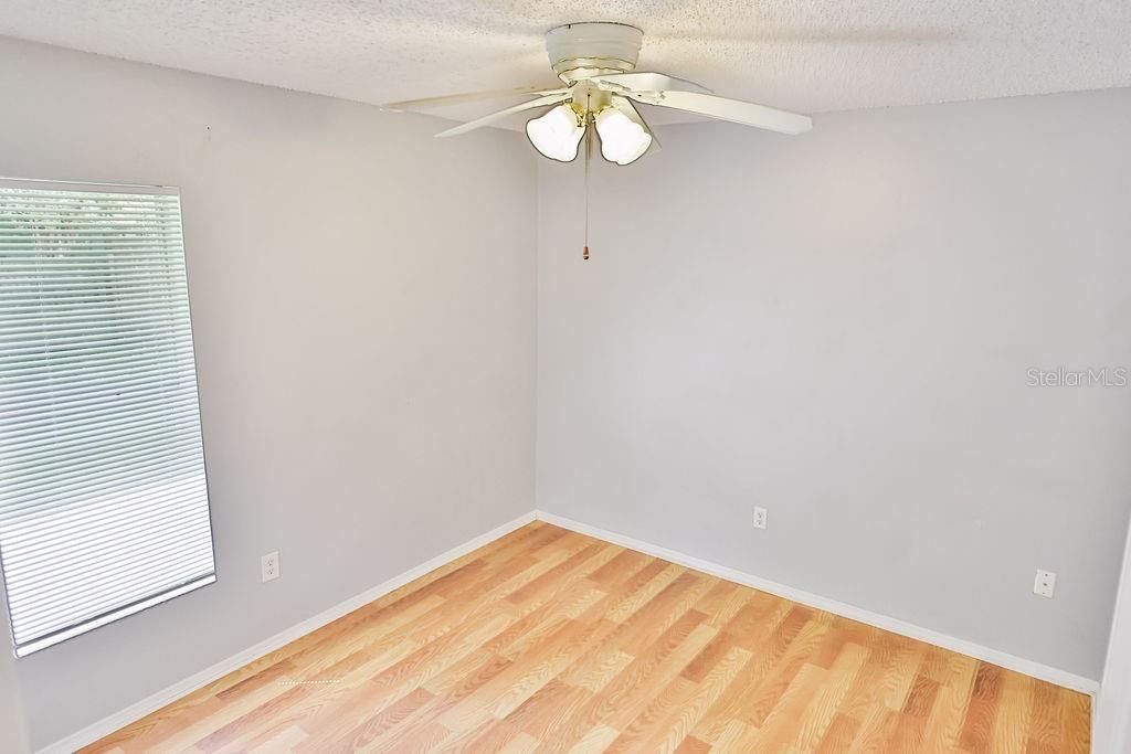 For Sale: $389,500 (3 beds, 2 baths, 1310 Square Feet)