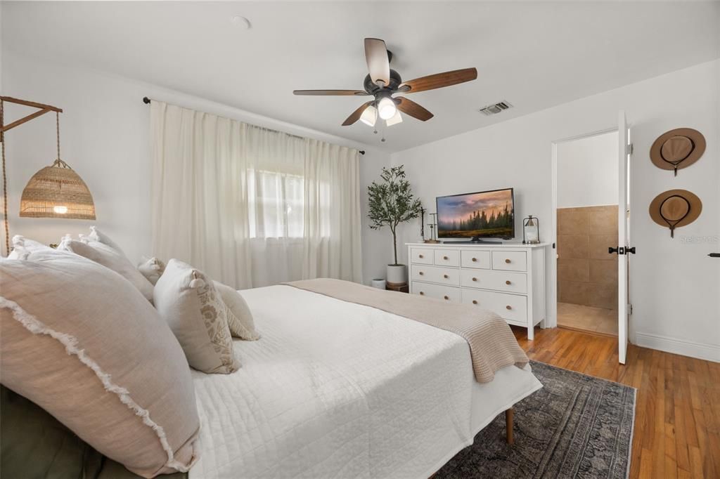 En Venta: $425,000 (3 camas, 2 baños, 1187 Pies cuadrados)