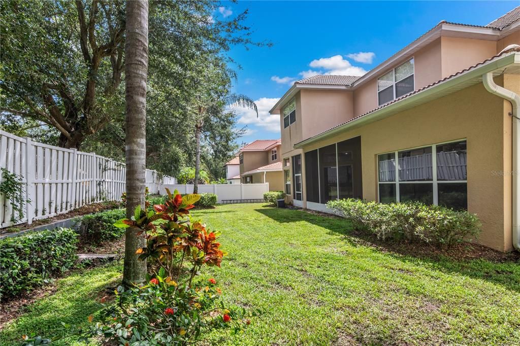 For Rent: $5,295 (5 beds, 4 baths, 3652 Square Feet)