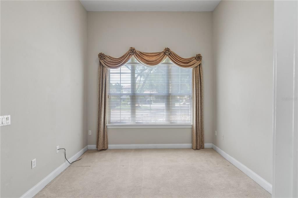 For Rent: $5,295 (5 beds, 4 baths, 3652 Square Feet)