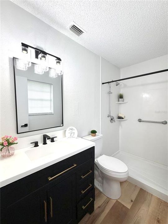 For Sale: $239,900 (3 beds, 2 baths, 1508 Square Feet)