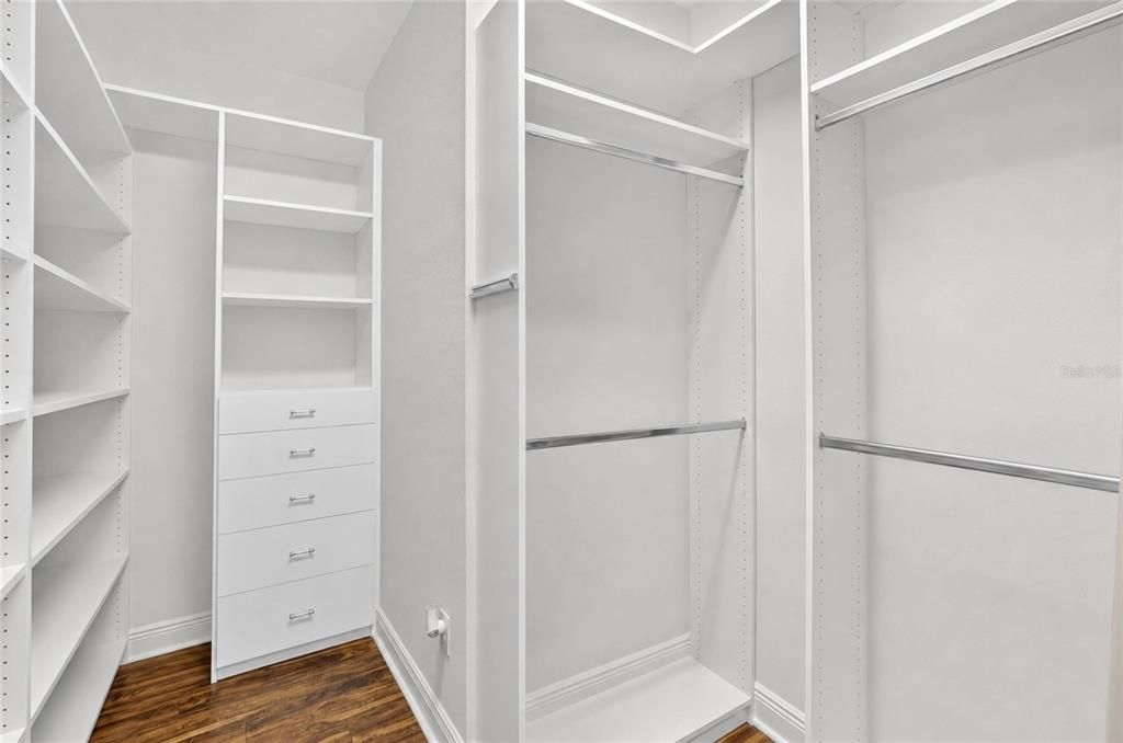 На продажу: $465,000 (3 спален, 2 ванн, 2106 Квадратных фут)