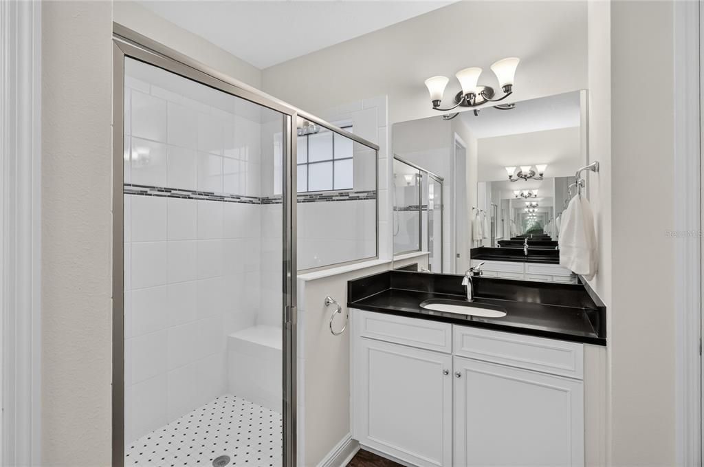 На продажу: $465,000 (3 спален, 2 ванн, 2106 Квадратных фут)