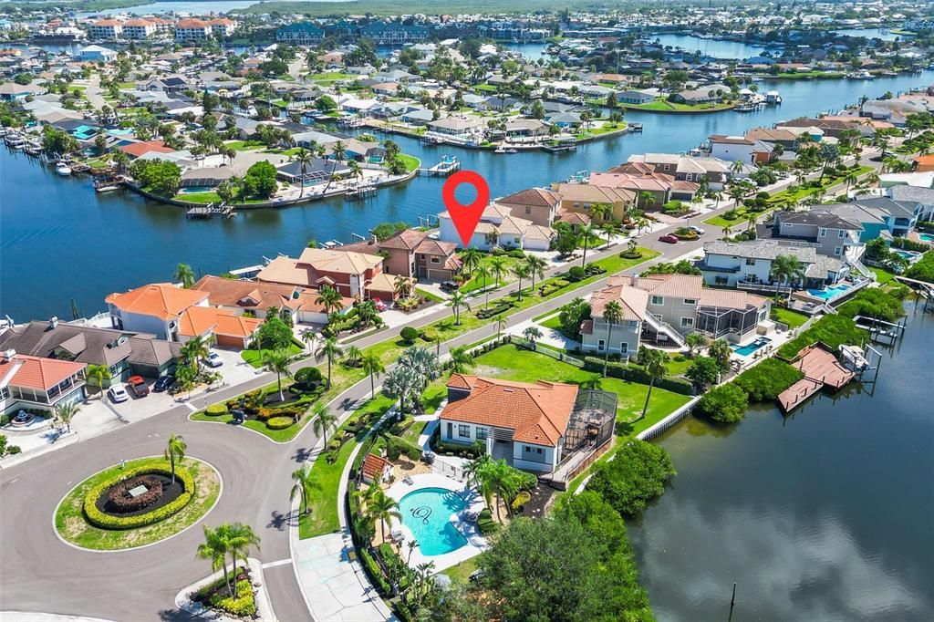 待售: $600,000 (0.15 acres)