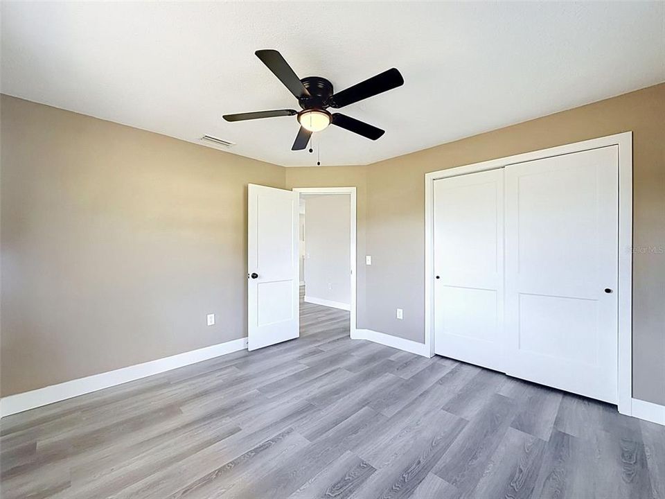 En Venta: $199,999 (2 camas, 1 baños, 728 Pies cuadrados)