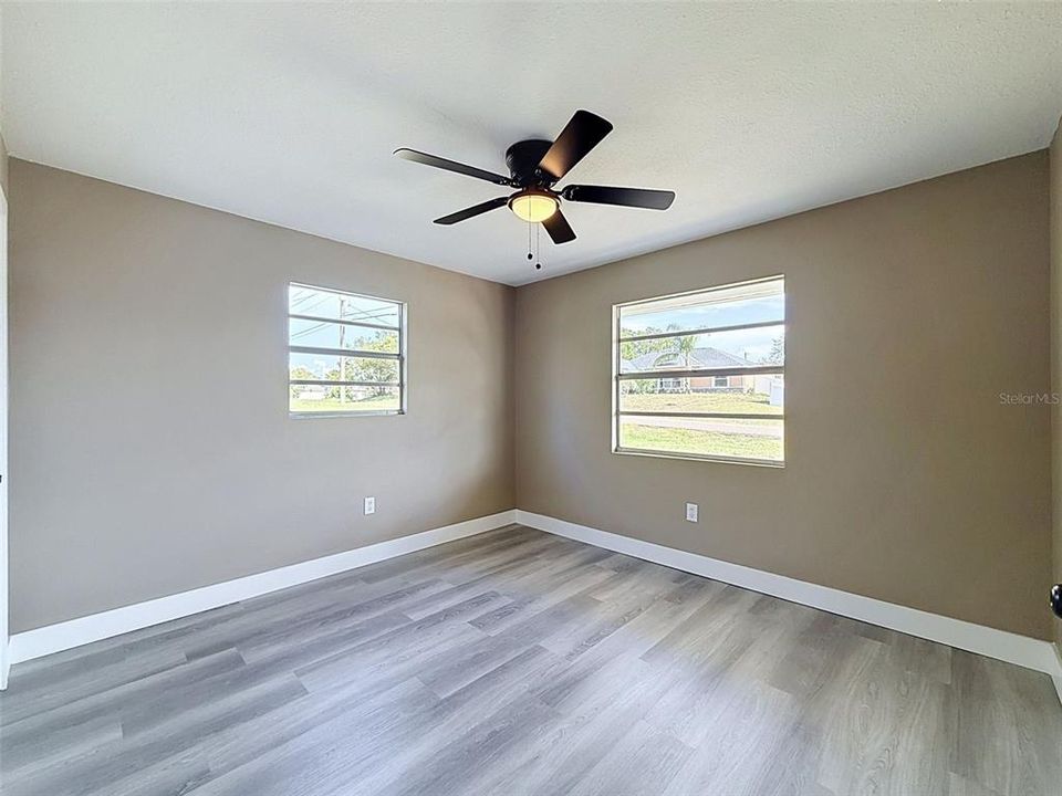 En Venta: $199,999 (2 camas, 1 baños, 728 Pies cuadrados)