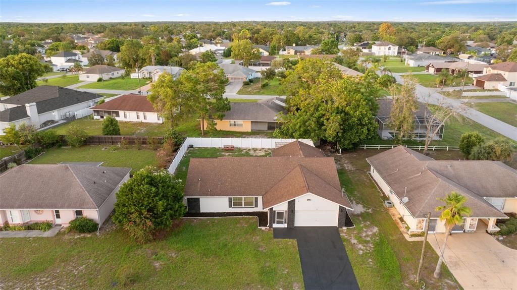For Sale: $339,900 (4 beds, 2 baths, 1975 Square Feet)