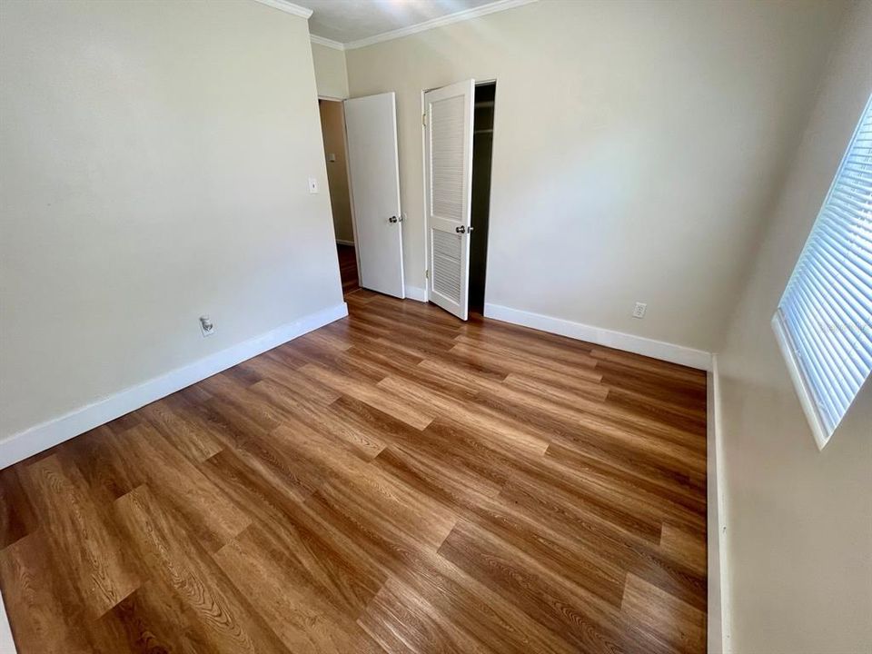 На продажу: $238,000 (3 спален, 1 ванн, 1405 Квадратных фут)