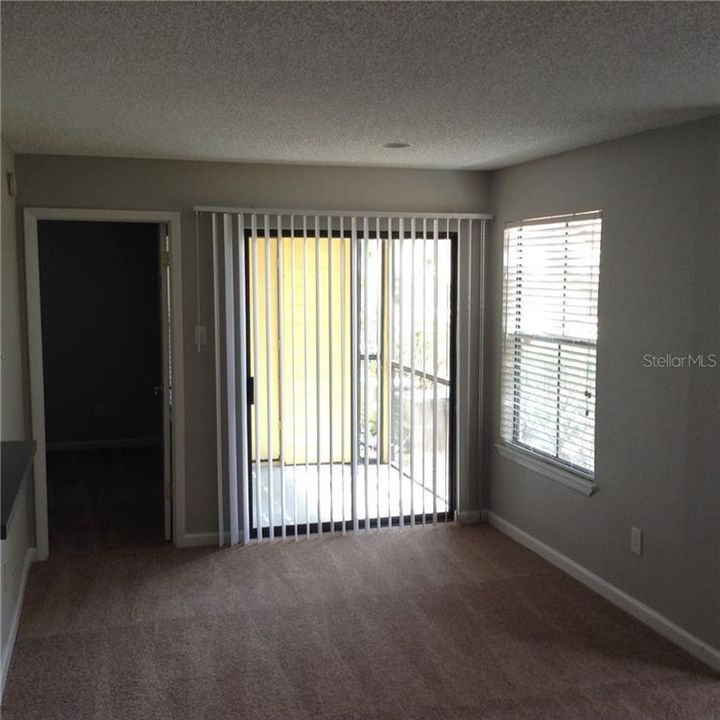 В аренду: $1,595 (2 спален, 2 ванн, 866 Квадратных фут)