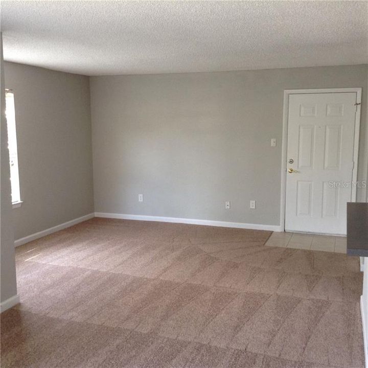 В аренду: $1,595 (2 спален, 2 ванн, 866 Квадратных фут)
