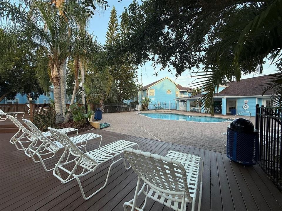 For Rent: $1,900 (3 beds, 2 baths, 1287 Square Feet)