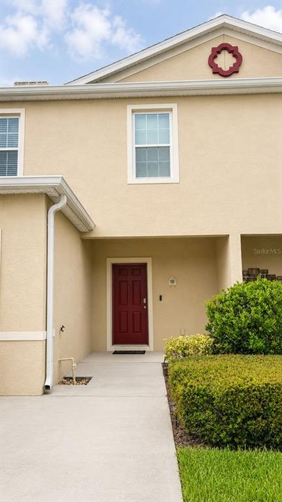 For Rent: $2,300 (3 beds, 2 baths, 1571 Square Feet)