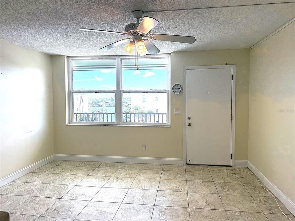 En Venta: $169,900 (1 camas, 1 baños, 600 Pies cuadrados)
