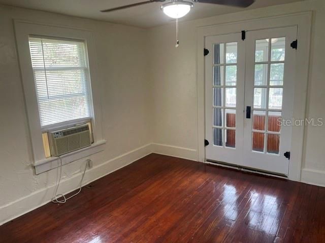 For Rent: $1,150 (0 beds, 1 baths, 312 Square Feet)