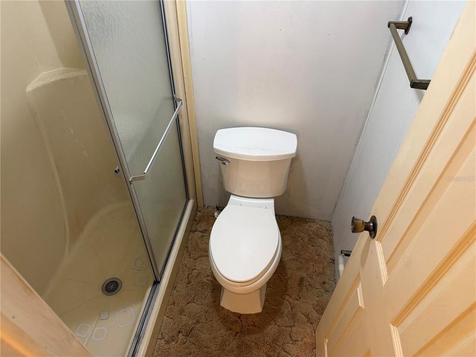 For Sale: $159,900 (2 beds, 2 baths, 1456 Square Feet)