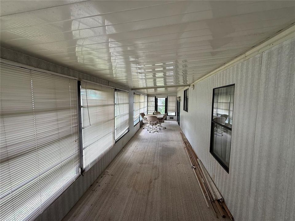 For Sale: $159,900 (2 beds, 2 baths, 1456 Square Feet)