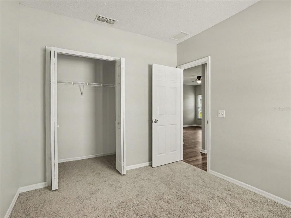En Venta: $254,900 (3 camas, 2 baños, 1640 Pies cuadrados)
