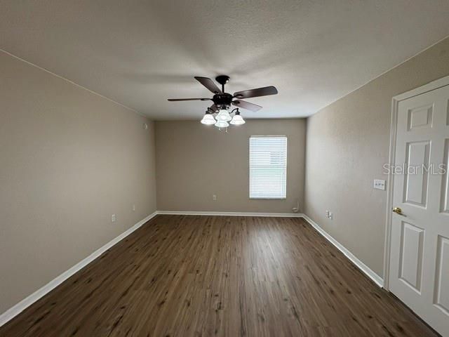 En Venta: $269,900 (3 camas, 2 baños, 1867 Pies cuadrados)