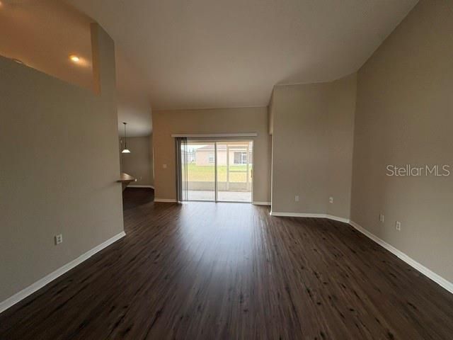 En Venta: $269,900 (3 camas, 2 baños, 1867 Pies cuadrados)