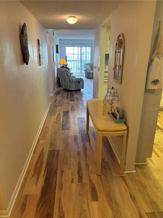 En Venta: $249,900 (2 camas, 2 baños, 1145 Pies cuadrados)